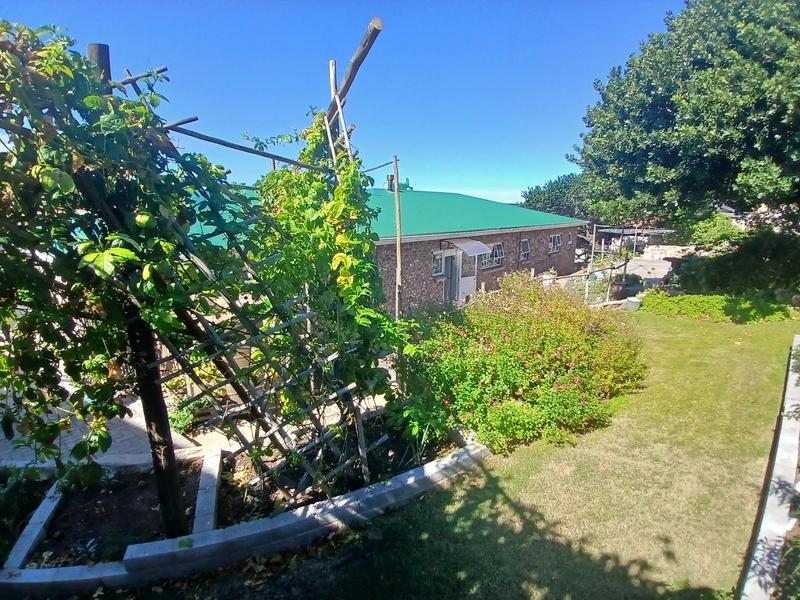 3 Bedroom Property for Sale in Stilbaai Wes Western Cape